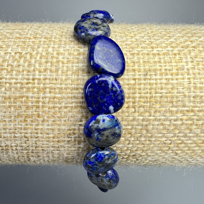 Náramek z přírodního lazuritu, facettované korálky, průměr 10×12 mm ±, délka 18 cm ± (elastický)