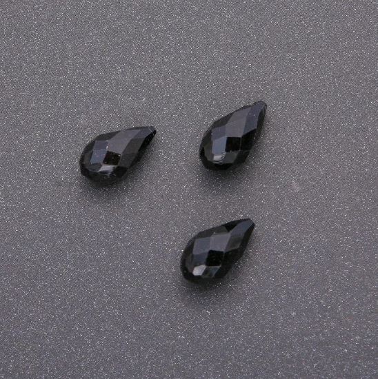 Přívěšek z achátu, kapkovitý tvar, broušený 8×12,5 mm