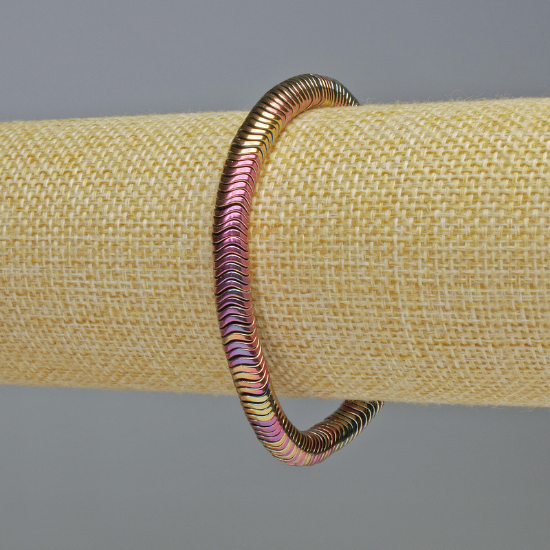 Náramek z hematitu barvy chameleon, zigzag, průměr 6×2 mm ±, délka 18 cm ±, elastický