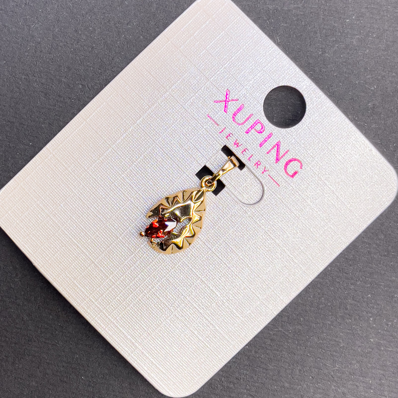 Přívěsek Xuping s červeným krystalem, průměr 8 mm +/-, délka 20 mm +/-, pozlacený 18K