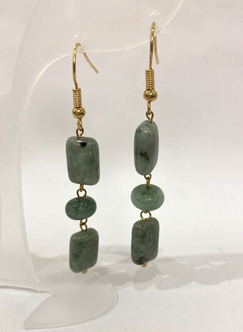 Náušnice z jadeitu – obdélníkové, rozměry 12×8 mm, rondely 8×6 mm, délka 58 mm