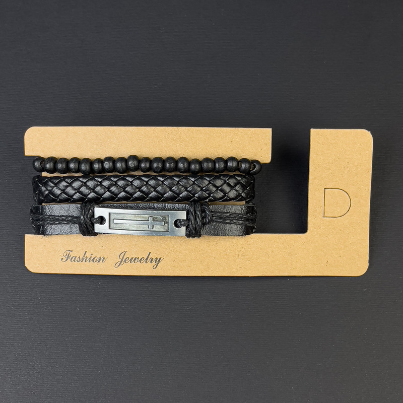 Trojitý náramek z eko kůže s vložkou ve tvaru kříže na stažení, délka 18–24 cm, černý