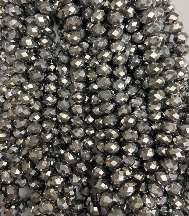 Намистини Чеський Кришталь на волосіні з світло-сірим напиленням гранований рондель, діаметр 8х6мм + -, довжина 40см +