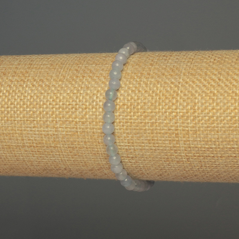 Náramek z akvamarínu – hladké kuličky, průměr 4–5 mm, délka 18 cm, elastický