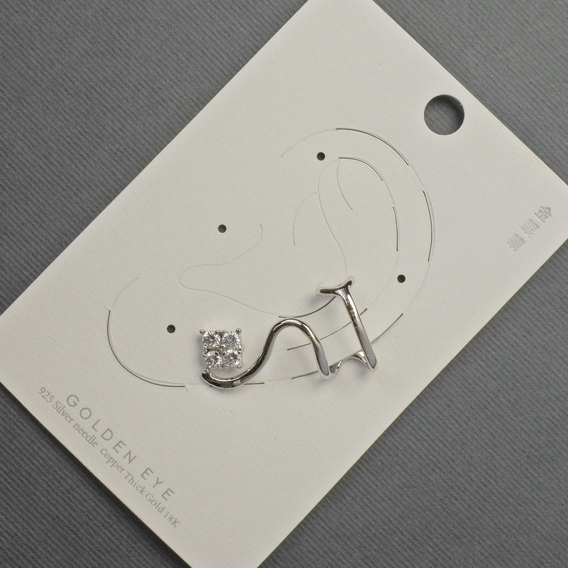 Náušnice s klipsou na ucho ze stříbně zbarveného kovu 16×28 mm ± bílé štrasové kamínky