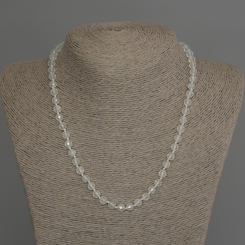 Náhrdelník z topazu a horského křišťálu – brusované kuličky, průměr 6 mm ±, délka 45 cm ± se zapínáním