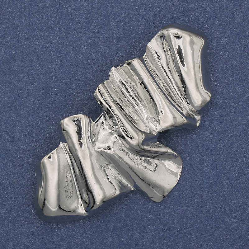 Brož Akcent stříbrný kov 65×36 mm+
