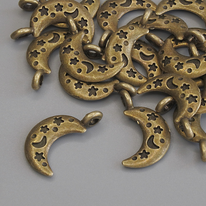 Přívěšek Měsíc, bronzový odstín kovu, průměr 19×10 mm, balení 18 ks