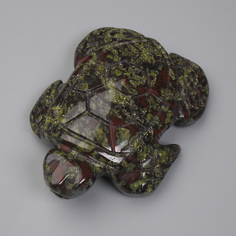 Suvenýrová soška Želva z jaspisu Krev Draka 55×42×18 mm+