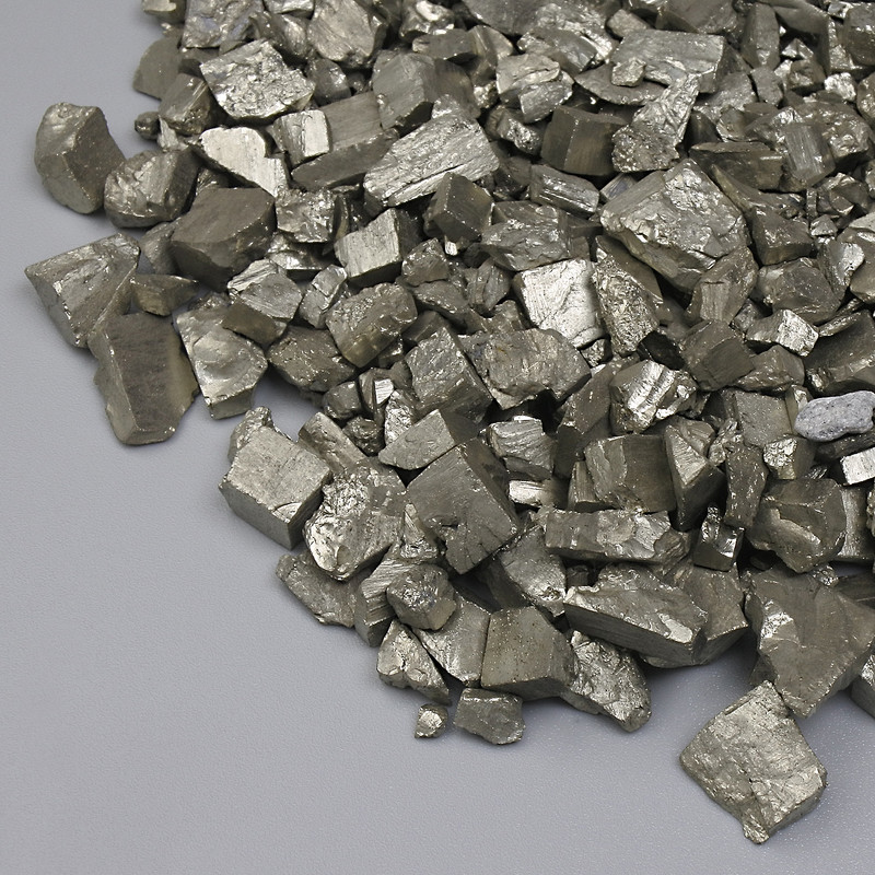 Pyritová drť bez otvoru, přírodní 100 g