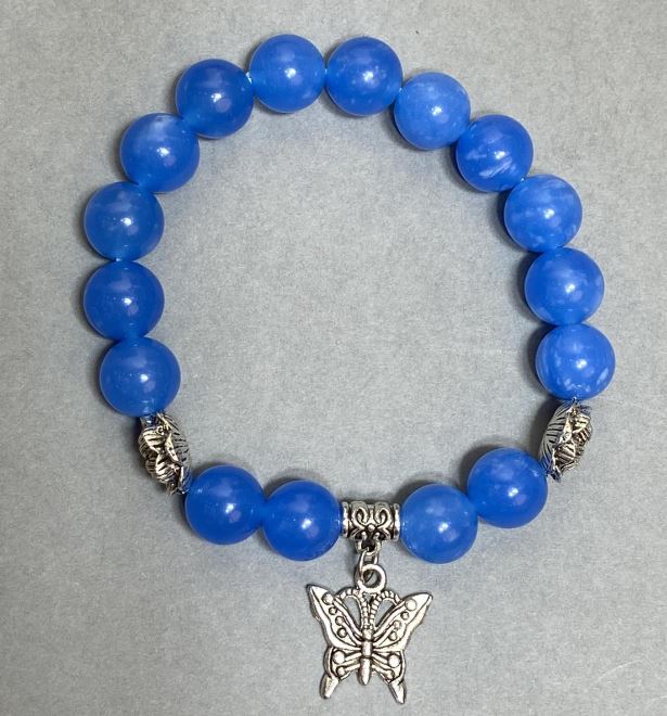 Náramek z akvamarínu, korálky 6 mm ±, s kovovými vsadkami, délka 18 cm ±, elastický