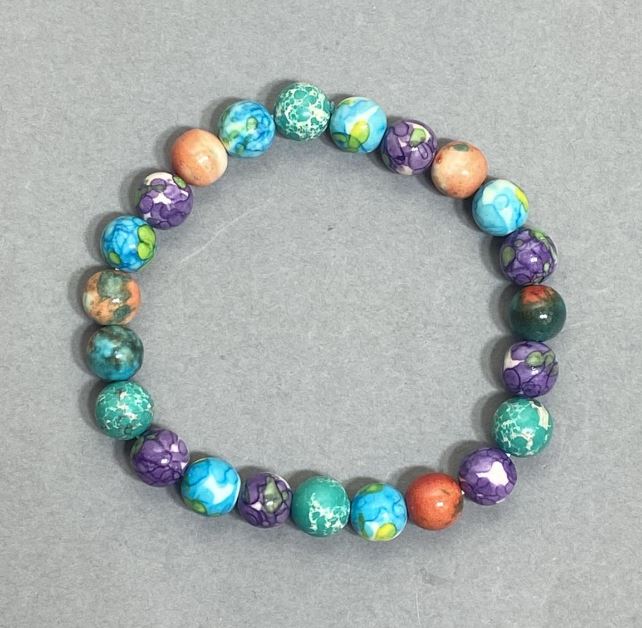 Náramek z variscitu (umělý) hladká korálka, průměr 8 mm ±, délka 18 cm ±, na elastické šňůře