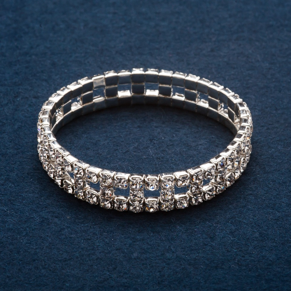 Náramek se štrasami «Šachovka» dvouřadový pružný, obvod 17 cm