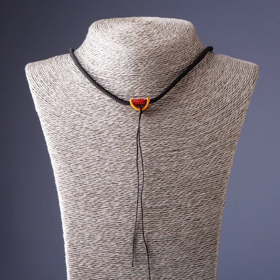 Černá šňůra na krk 60 cm