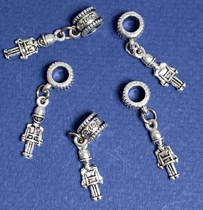 Poutko s přívěskem „Vojáček Pandora“, délka 3 cm, balení 5 ks