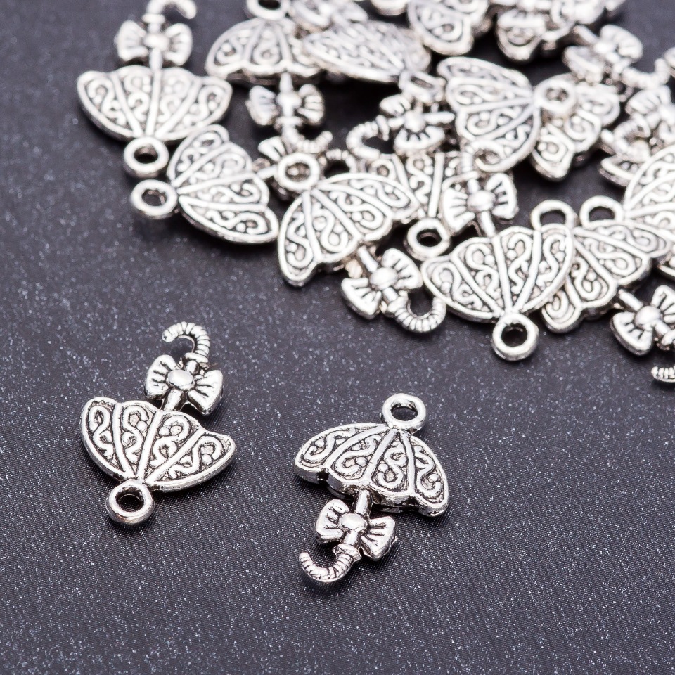 Přívěsek – Parasolka, průměr 13 mm, délka 20 mm, otvor 3 mm, balení 20 g ± 17 ks