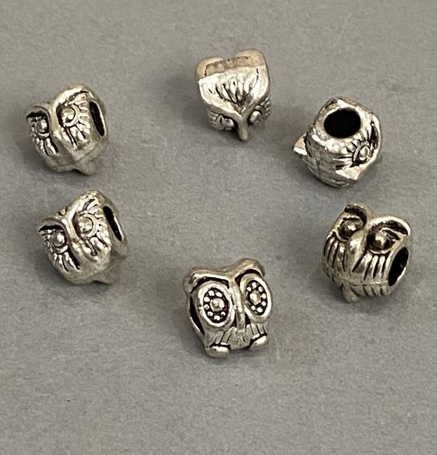 Korálka-šperk Pandora, světlešedý kov, Sova, d1-10 mm, d2-5 mm, balení 7 ks