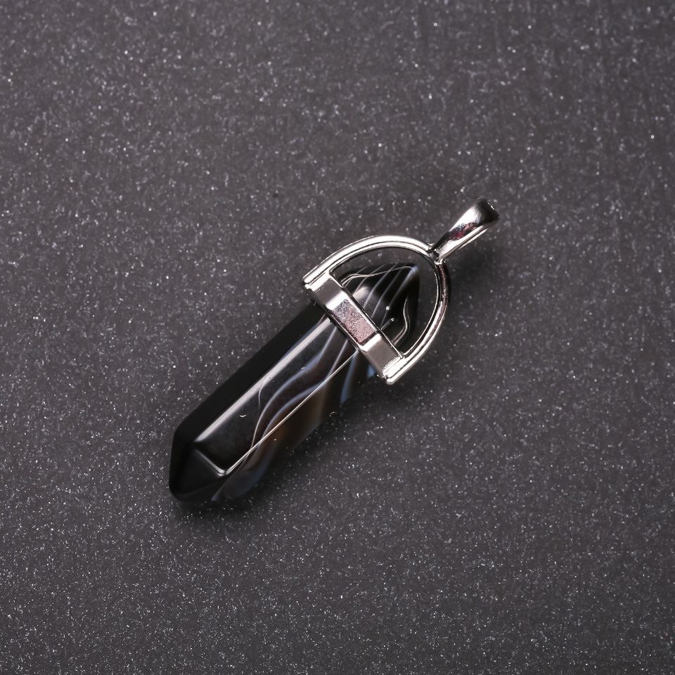 Přívěšek z achátu – šestiúhelníkový tvar, 8×30×40 mm