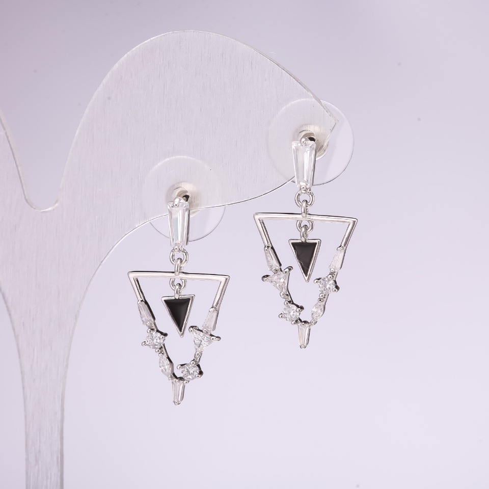 Náušnice peckové «Trojúhelníky», série 925, se bílými štrasovými kamínky, kov stříbrný, velikost 14×28 mm