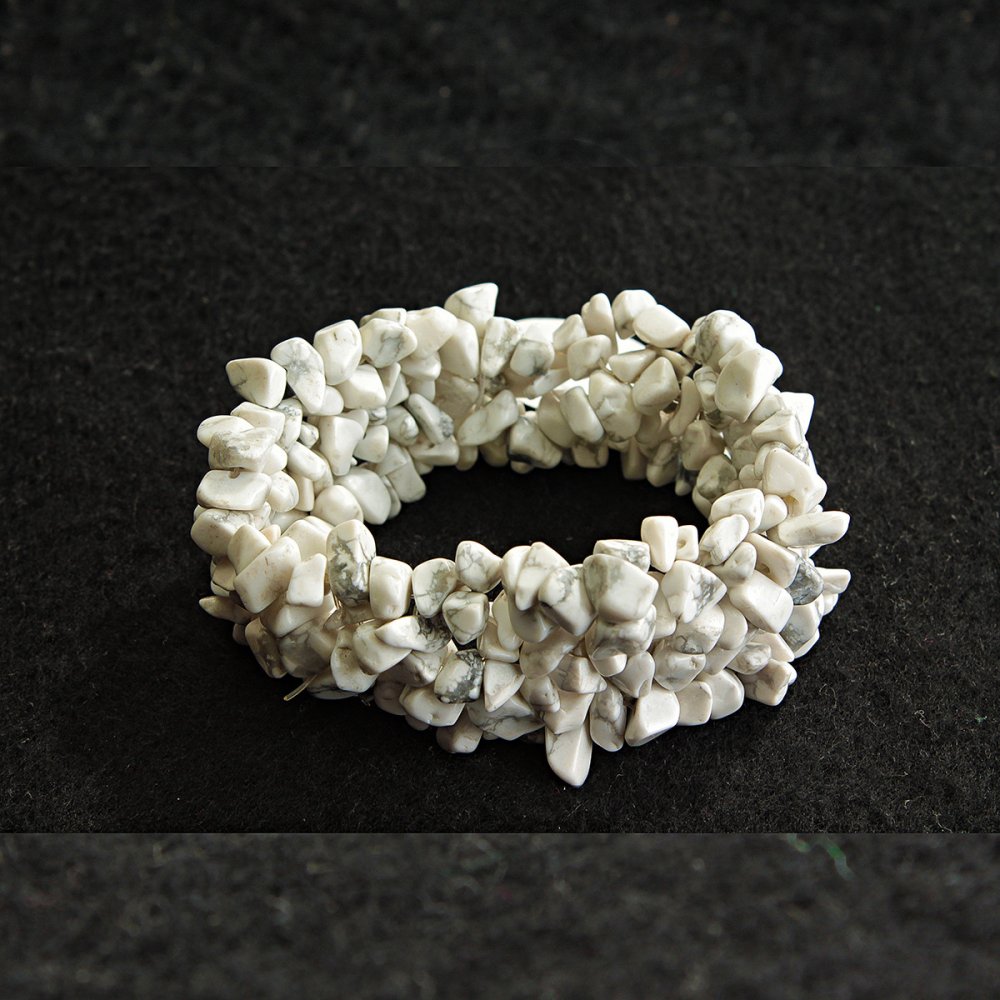 Náramek z kaolínu na gumičce, široký 30 mm, délka 18 cm