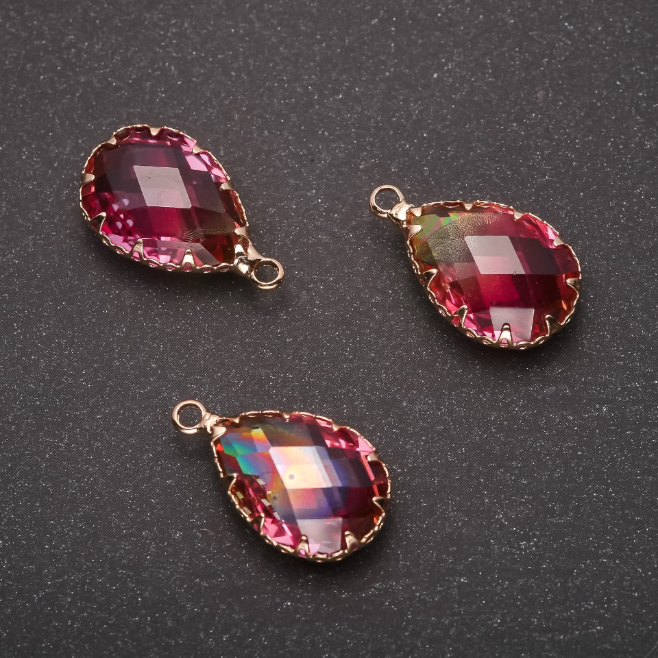 Přívěšek „Kapka“ žluto-malinová barva, zlatá úprava 13×21 mm