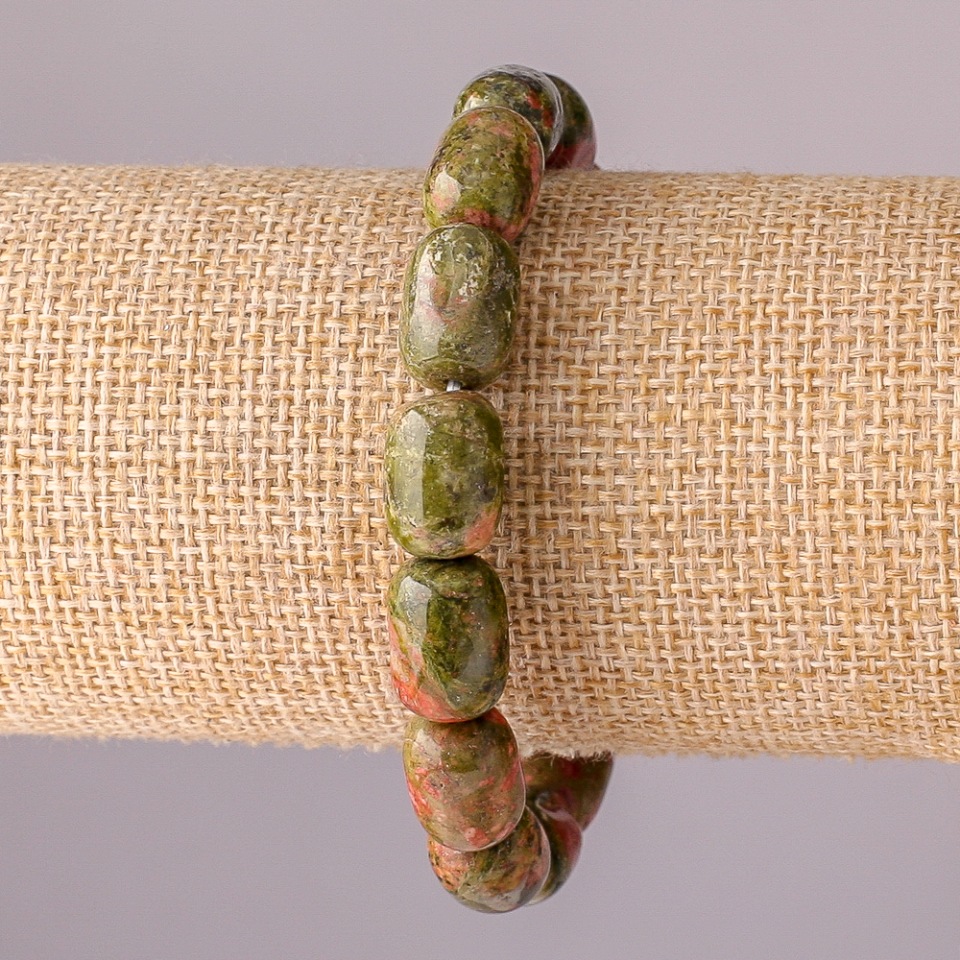 Náramek z jaspisu heliotropu – válečkové korálky 10×14 mm, obvod 18 cm