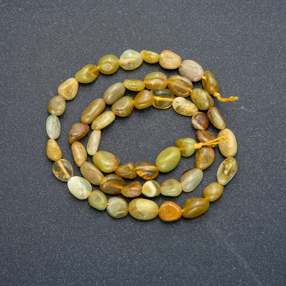 Jadeitové korálky na niti, facettované, průměr 7×6 mm, délka 40 cm +