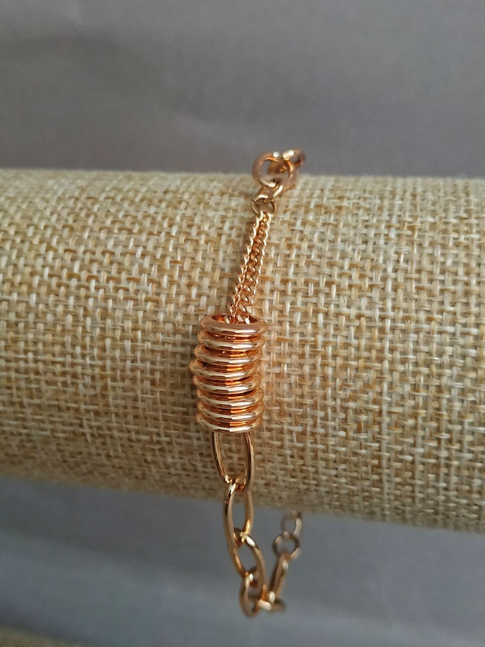 Náramek Xuping pozlacení 18K, délka 18–20 cm, tloušťka 7 mm+