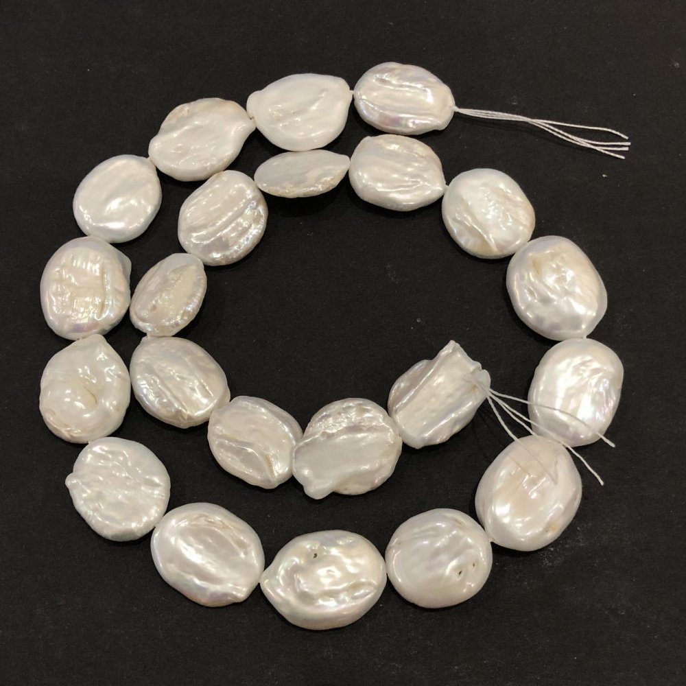 Nitka přírodních barokních perel, průměr 19×15 mm, délka 40 cm ± s odleskem