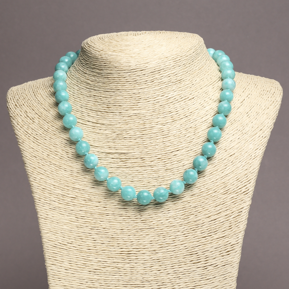 Náhrdelník z akvamarínu — hladké korálky, průměr 10 mm, délka 45 cm