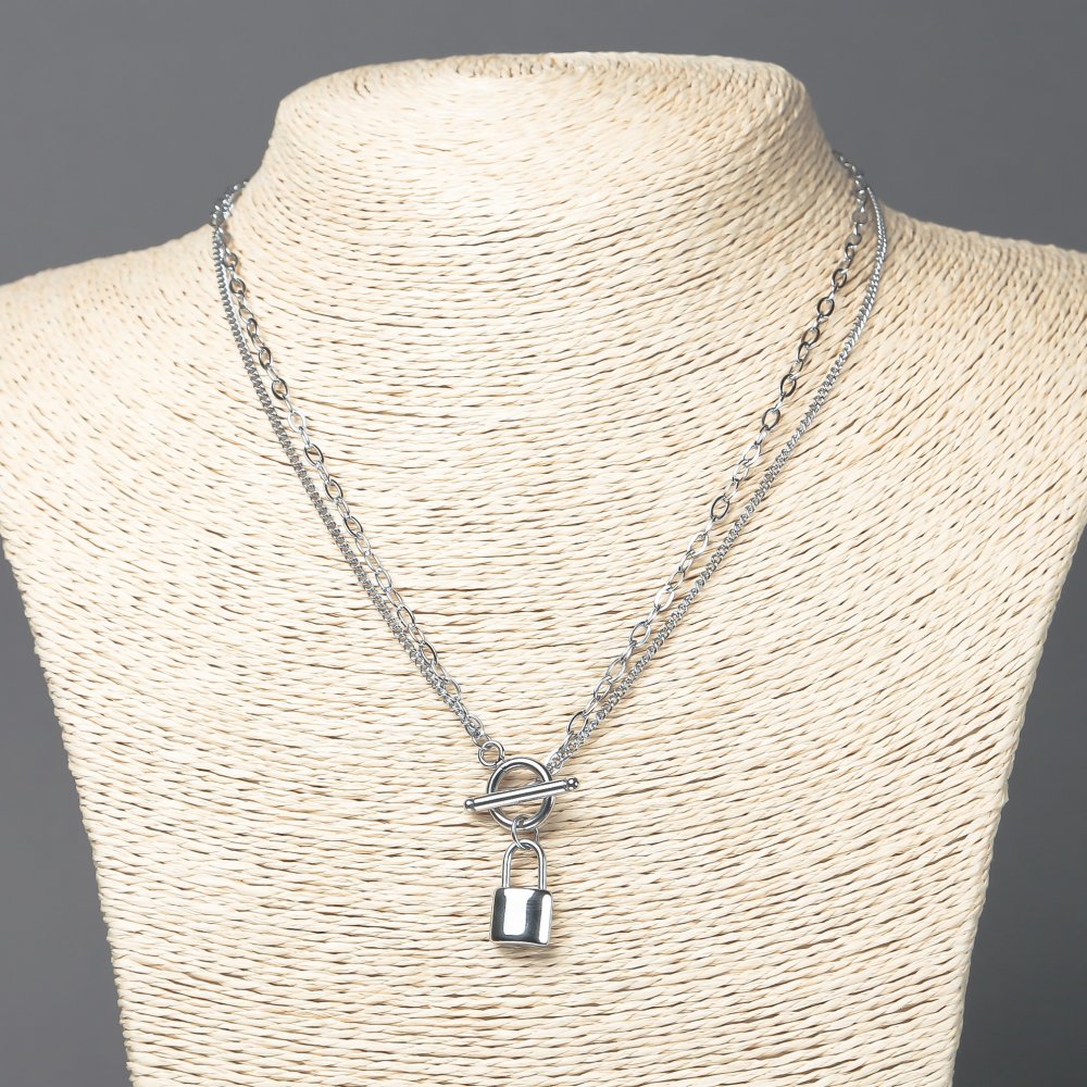 Řetízky Xuping s rhodiovým povlakem a přívěskem (s karabinou), tloušťka 3 mm a 1,8 mm, délka 44 cm +