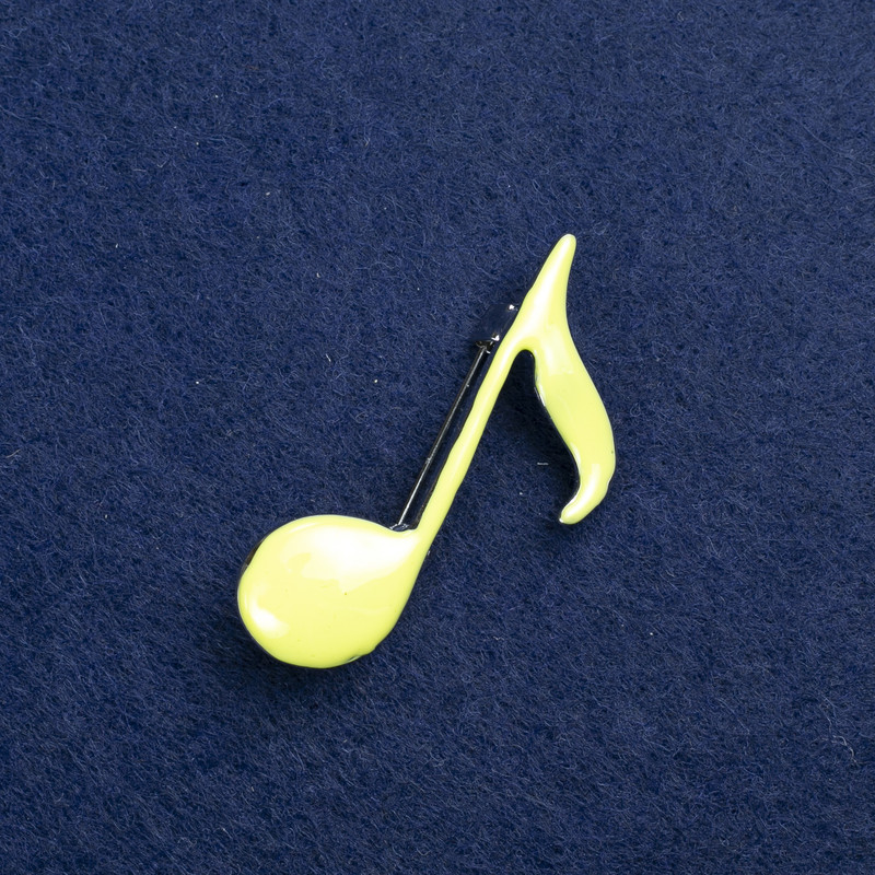 Brož Nota – stříbrný kov a smalt 25×45 mm +