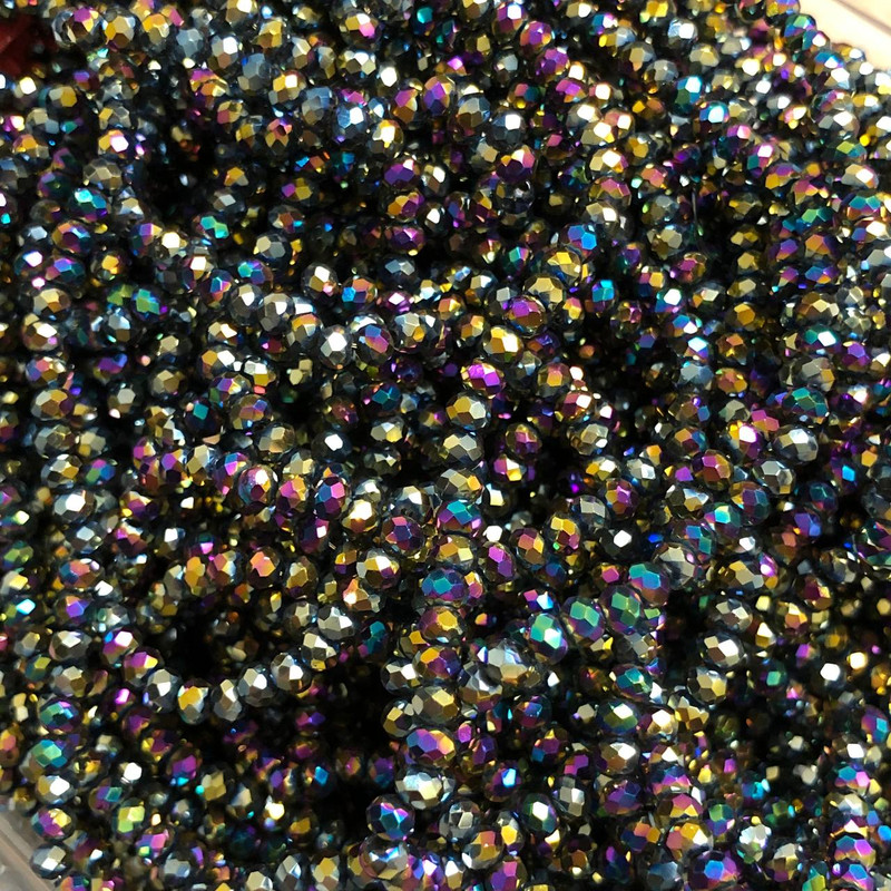 Korálky z českého křišťálu na niti, povlak s efektem benzínu, brusovaný rondel, průměr 3,5×3 mm, délka 33 cm