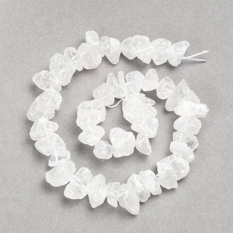 Korálky na niti z neopracovaného kamene — horský křišťál, facetované, průměr 13×8(±) mm, délka 41 cm