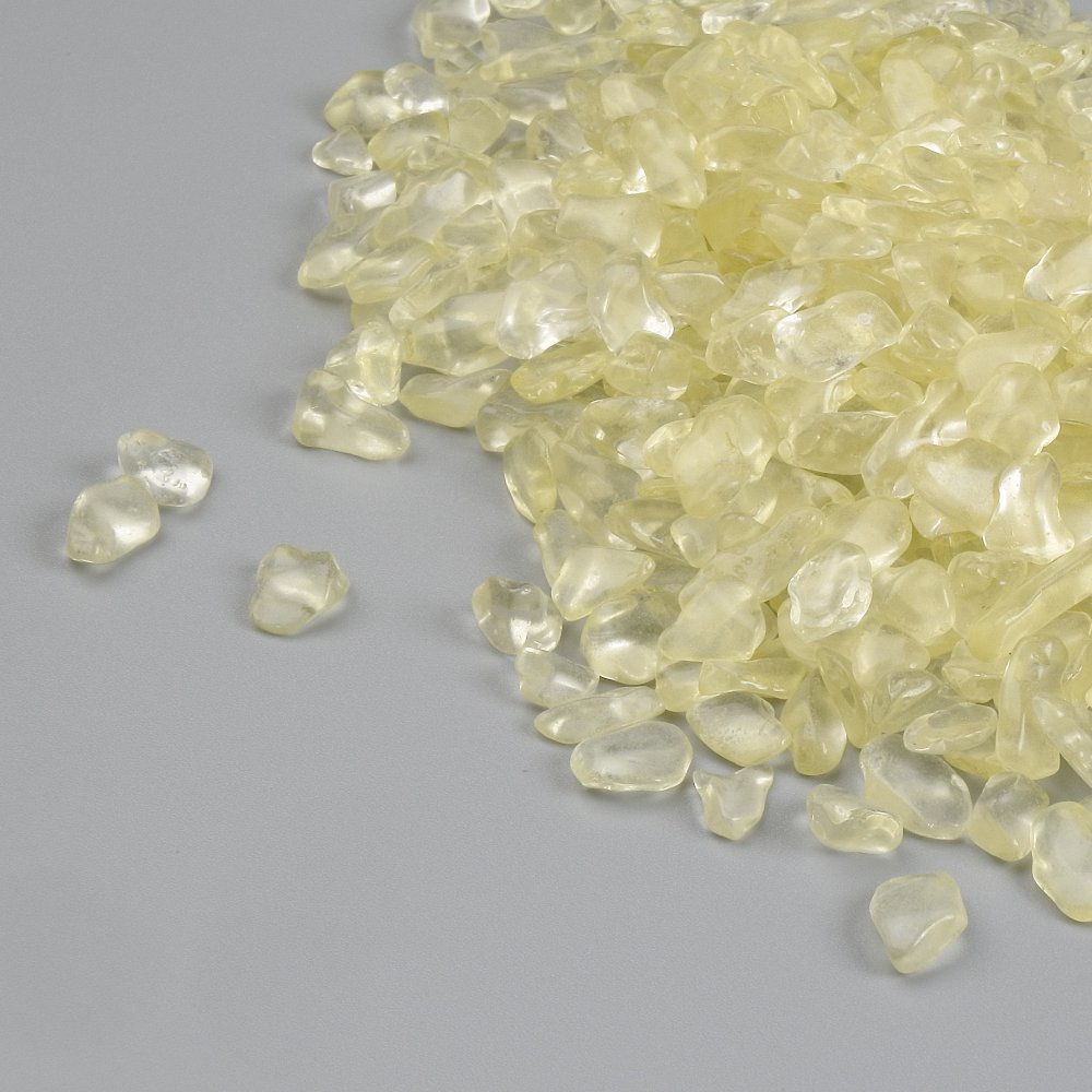 Šperkové komponenty – Citrínová drť bez otvoru, d 6-14×6×3-5 mm ± (Cena za 100 g)