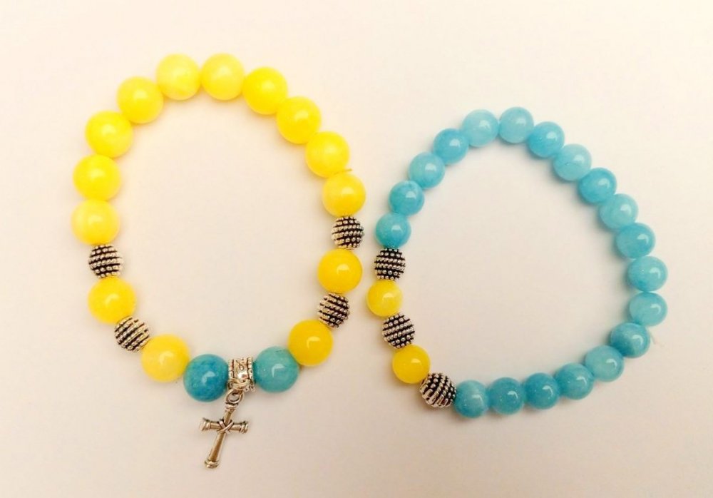 Náramek 'Ukrajina' párový akvamarín a citrín (umělé akrylové kuličky) hladká kulička na elastické gumičce, délka 18 cm a více