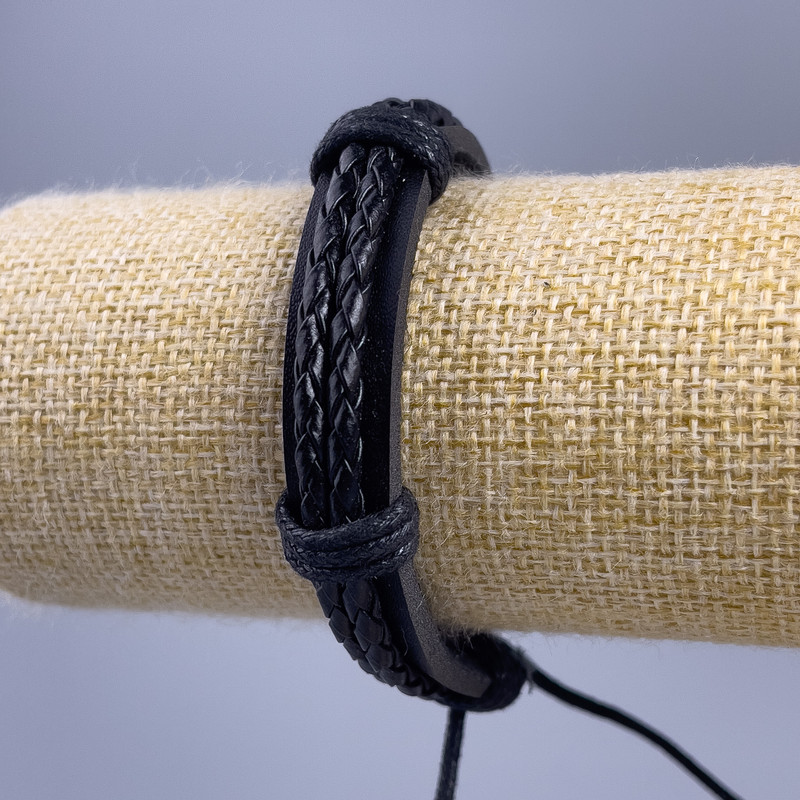 Náramek, délka 18–25 cm, tloušťka 12 mm, eko kůže, černá, na stažení