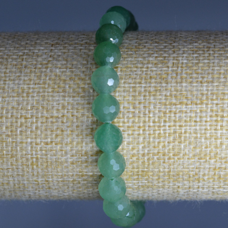 Náramek z nefritu, přírodní kámen, broušené kuličky 8 mm, délka 18 cm (elastický)