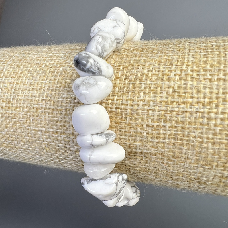 Náramek z chalcedonu, brusované korálky, průměr 12×7 mm, délka 18 cm ± (elastický)