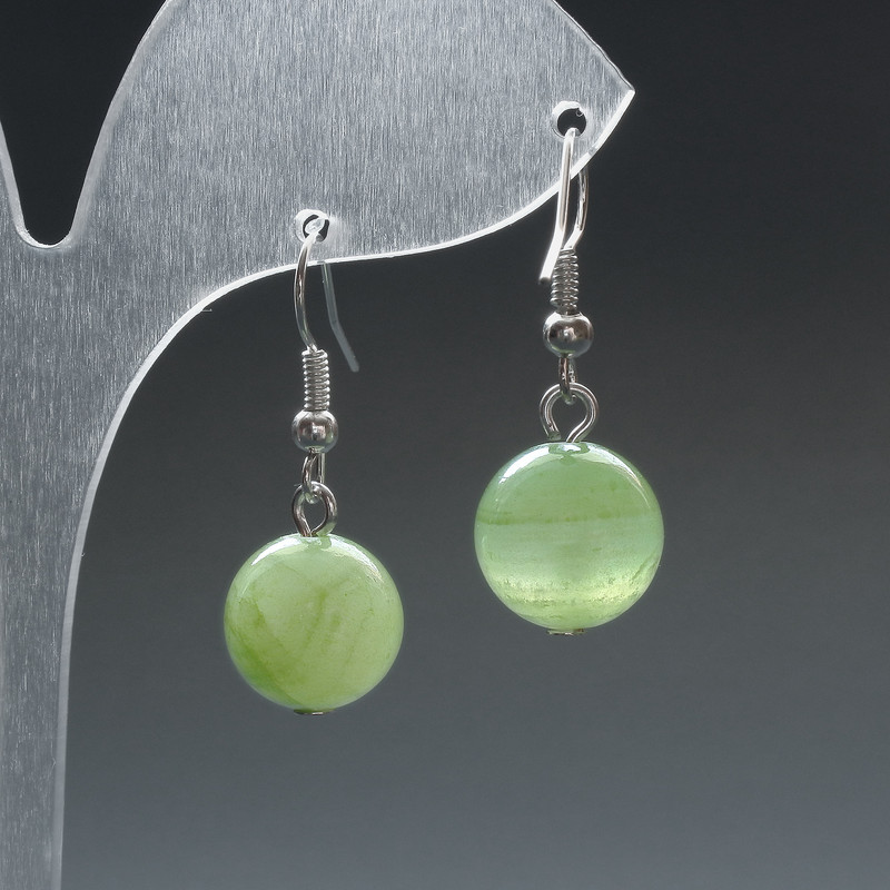 Náušnice Onyx (umělý akryl) hladká kulička, průměr 12 mm +-, délka 33 mm +